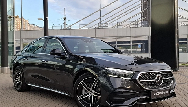 Mercedes-Benz E 2.0 4MATIC Седан E 300 4MATIC (258 л.с.) фото 3