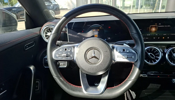 Mercedes-Benz CLA 200 Купе Sport (150 л.с.) фото 41