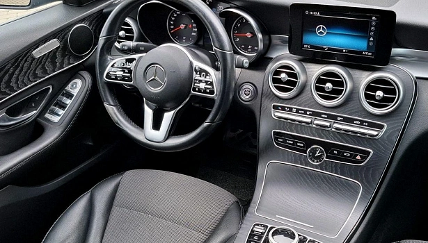 Mercedes-Benz C 180 Седан Premium (150 л.с.) фото 13