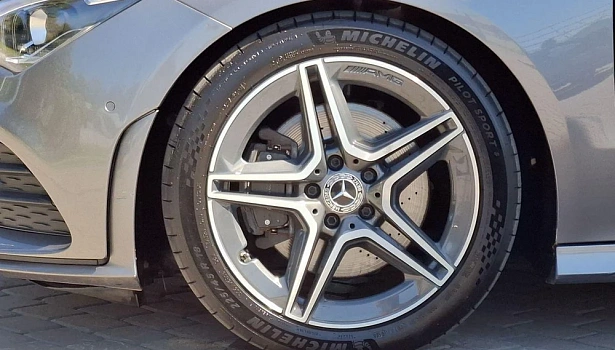 Mercedes-Benz CLA 200 Купе Sport (150 л.с.) фото 16
