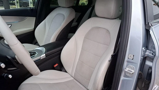 Mercedes-Benz C 200 4MATIC Седан Особая серия (184 л.с.) фото 10