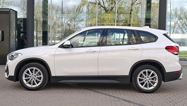 BMW X1 2.0d 4WD Внедорожник Advantage Plus (150 л.с.) фото 3