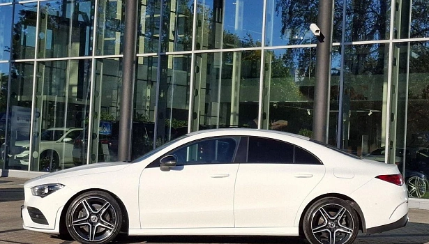 Mercedes-Benz CLA 200 Купе Sport (150 л.с.) фото 3