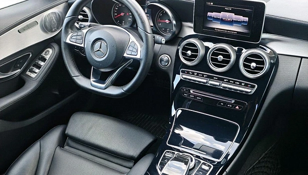 Mercedes-Benz C 250 Седан Sport (211 л.с.) фото 13