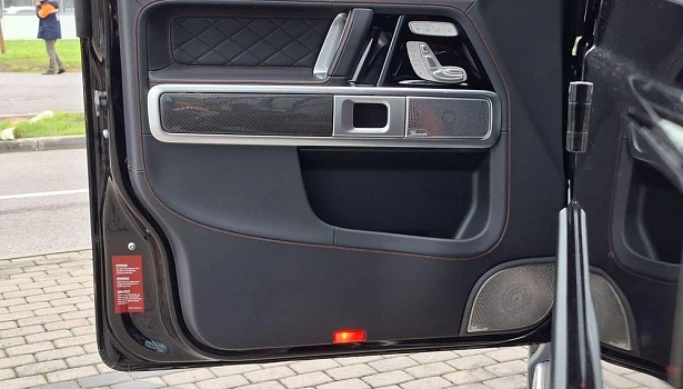 Mercedes-Benz AMG G 63 4MATIC Внедорожник (585 л.с.) фото 17
