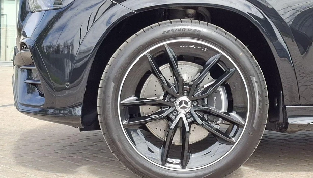 Mercedes-Benz GLE 300 d 4MATIC Внедорожник (269 л.с.) фото 7