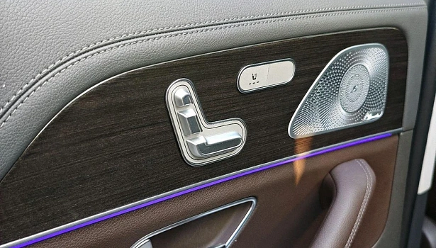 Mercedes-Benz GLS 400 d 4MATIC Внедорожник Luxury (330 л.с.) фото 29