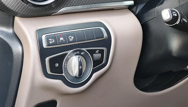 Mercedes-Benz V 300d 4MATIC Минивэн VIP Long (237 л.с.) Black фото 20