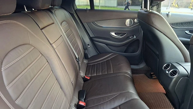 Mercedes-Benz GLC 250 d 4MATIC Внедорожник Sport (204 л.с.) фото 15