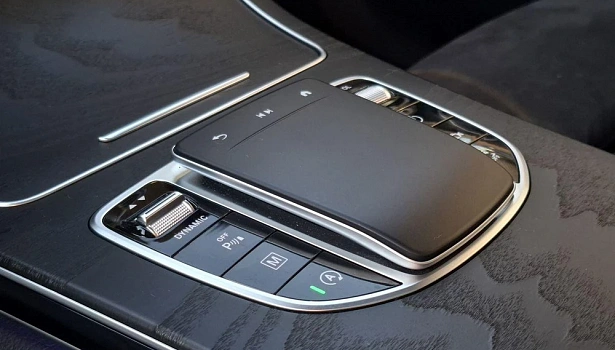 Mercedes-Benz GLC 300 d 4MATIC Внедорожник Sport (245 л.с.) фото 30