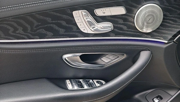 Mercedes-Benz E 200 4MATIC Седан Sport Plus (197 л.с.) фото 22