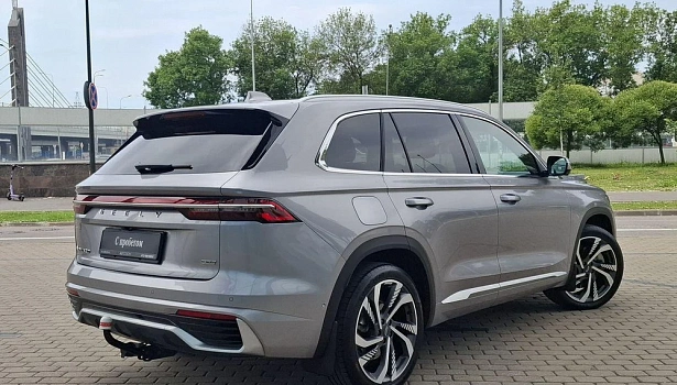 Geely Monjaro 2.0 4WD Внедорожник Флагман (238 л.с.) фото 6