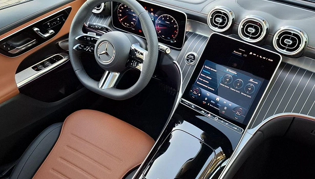 Mercedes-Benz GLC 2.0 4MATIC Внедорожник (258 л.с.) фото 10