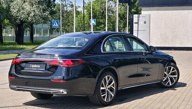Mercedes-Benz E 2.0d 4MATIC Седан (197 л.с.) фото 6