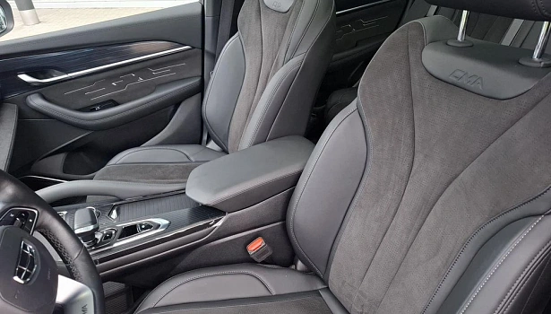 Geely Monjaro 2.0 4WD Внедорожник Флагман (238 л.с.) фото 12