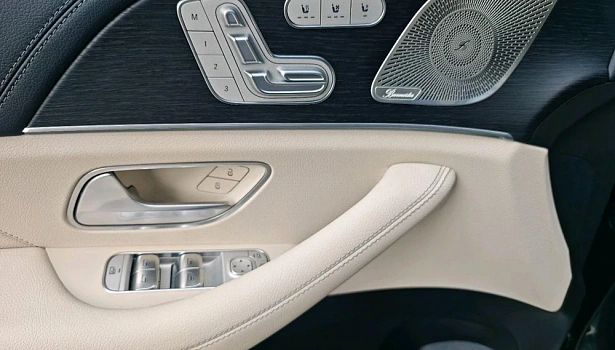 Mercedes-Benz GLE 450 4MATIC Внедорожник (381 л.с.) фото 22