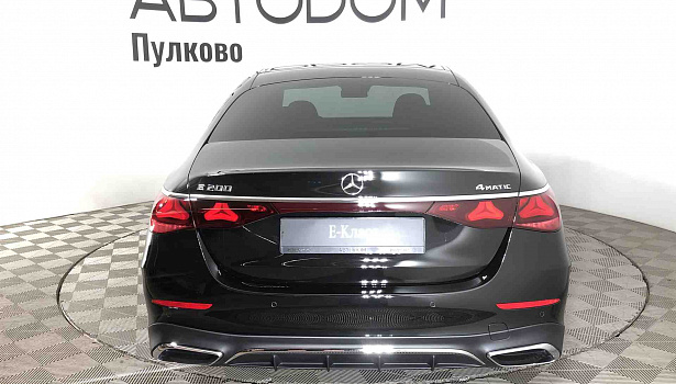 Mercedes-Benz E 2.0 4MATIC Седан (204 л.с.) фото 5