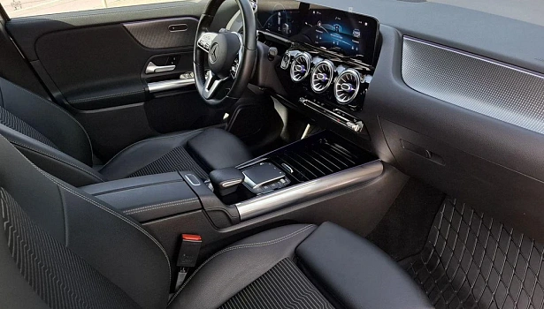 Mercedes-Benz GLA 200 Внедорожник Progressive (150 л.с.) фото 11