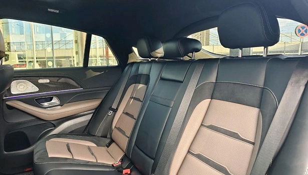 Mercedes-Benz AMG GLE 63 4MATIC Внедорожник (612 л.с.) фото 23