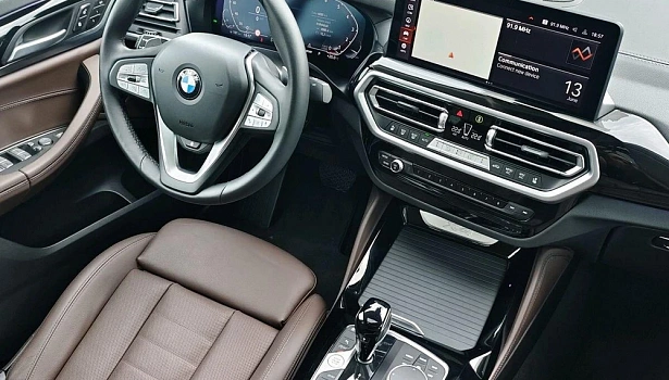 BMW X4 2.0 4WD Внедорожник (184 л.с.) фото 15