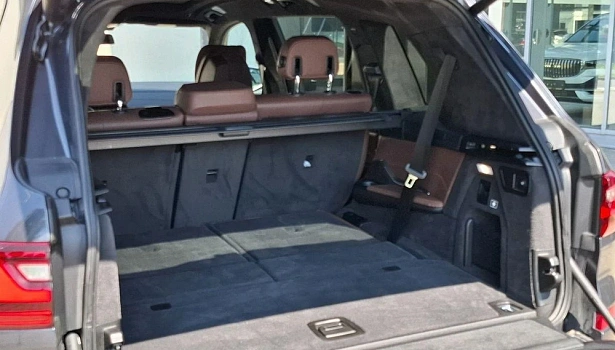 BMW X7 3.0d 4WD Внедорожник (400 л.с.) фото 16