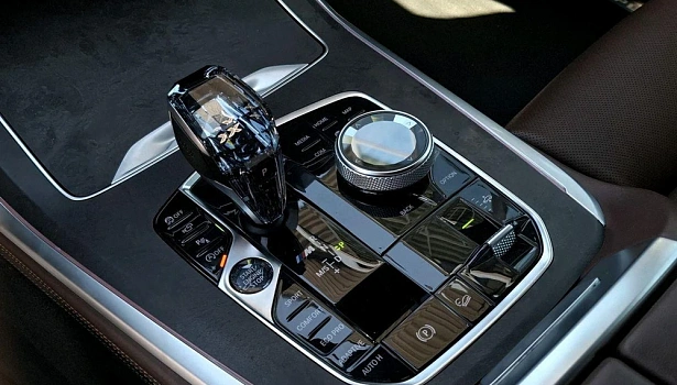 BMW X7 3.0d 4WD Внедорожник (400 л.с.) фото 21
