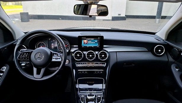 Mercedes-Benz C 180 Седан Особая серия (150 л.с.) фото 9