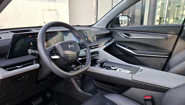 Changan CS75 Plus 2.0 4WD Внедорожник Luxe (226 л.с.) фото 10