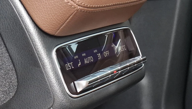 Mercedes-Benz GLS 450 4MATIC Внедорожник (381 л.с.) фото 23