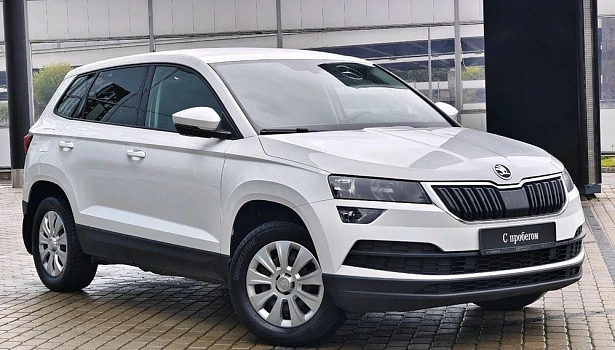 Skoda Karoq 1.4 4WD Внедорожник Style (2020) (150 л.с.) фото 2