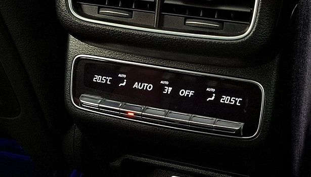 Mercedes-Benz GLE 3.0 4MATIC Внедорожник (380 л.с.) фото 26