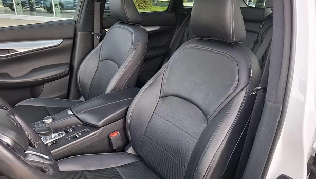 Infiniti QX50 2.0 4WD Внедорожник Luxe (249 л.с.) фото 10