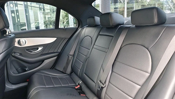 Mercedes-Benz C 250 Седан Sport (211 л.с.) фото 21