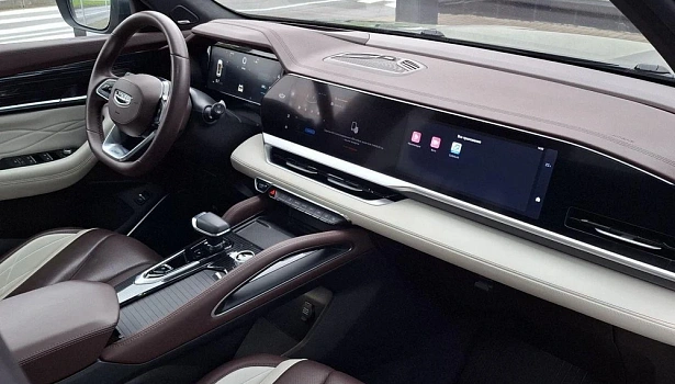 Geely Monjaro 2.0 4WD Внедорожник Flagship (2023) (238 л.с.) фото 11