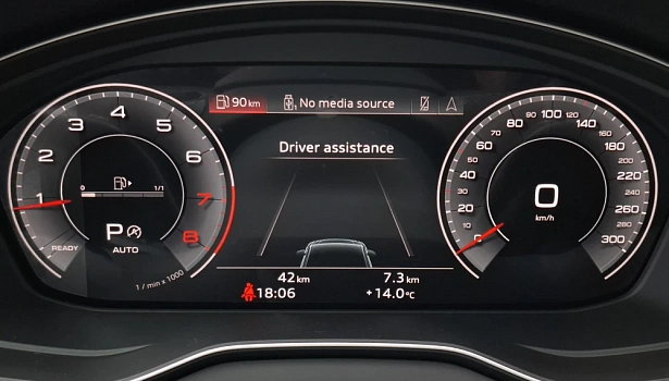 Audi Q5 Sportback 2.0hyb 4WD Внедорожник (299 л.с.) фото 25