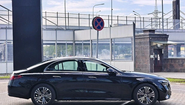 Mercedes-Benz E 2.0 Седан (204 л.с.) фото 7