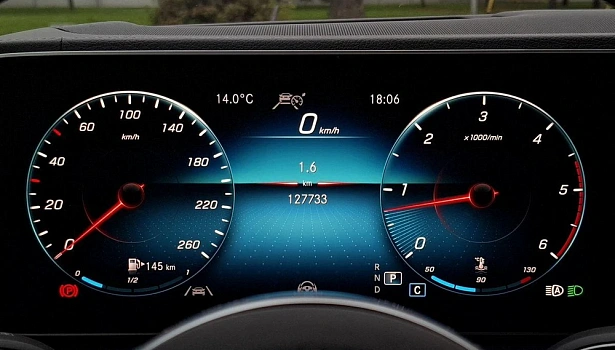 Mercedes-Benz GLE 350 d 4MATIC Внедорожник (272 л.с.) фото 16