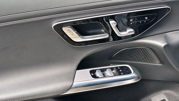Mercedes-Benz E 2.0 Седан (204 л.с.) фото 18