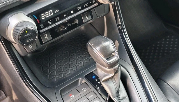 Toyota RAV4 2.0 4WD Внедорожник Prestige (149 л.с.) фото 17