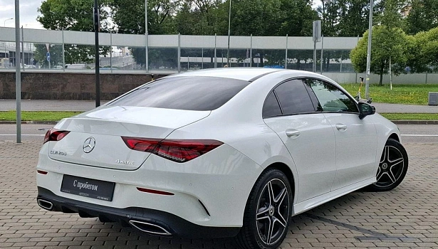 Mercedes-Benz CLA 1.3 4MATIC Купе Sport (150 л.с.) фото 2
