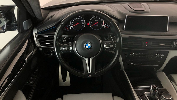 BMW X6 M 4.4 4WD Внедорожник (575 л.с.) фото 16