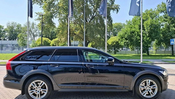 Volvo V90 Cross Country 2.0 4WD Универсал Plus (249 л.с.) фото 7