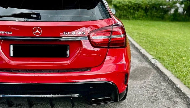 Mercedes-Benz AMG GLA 45 4MATIC Внедорожник Особая серия (381 л.с.) фото 32