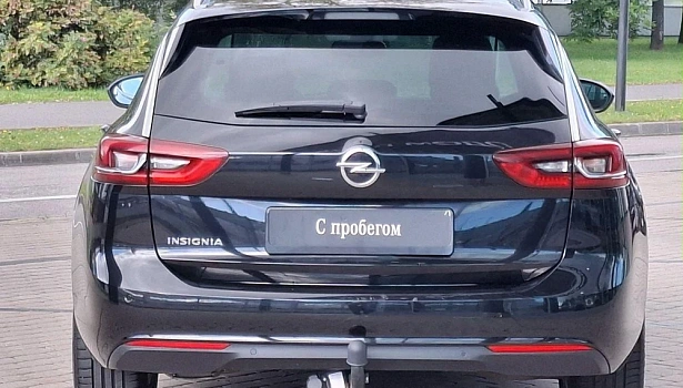 Opel Insignia 2.0d 4WD Универсал (170 л.с.) фото 8
