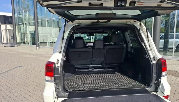 Toyota Land Cruiser AT35 d 4WD Внедорожник Arctic Trucks (249 л.с.) фото 17