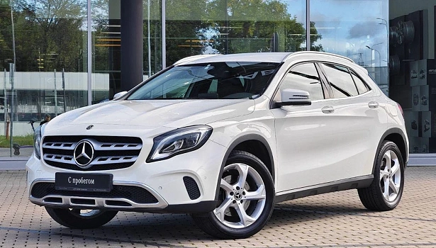 Mercedes-Benz GLA 250 4MATIC Внедорожник Urban Night Edition (211 л.с.) фото 1