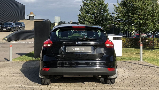 Ford Focus 1.6 4WD Хэтчбек SYNC Edition (125 л.с.) фото 8