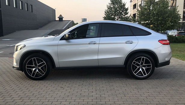 Mercedes-Benz GLE 350 d 4MATIC Внедорожник (258 л.с.) фото 3