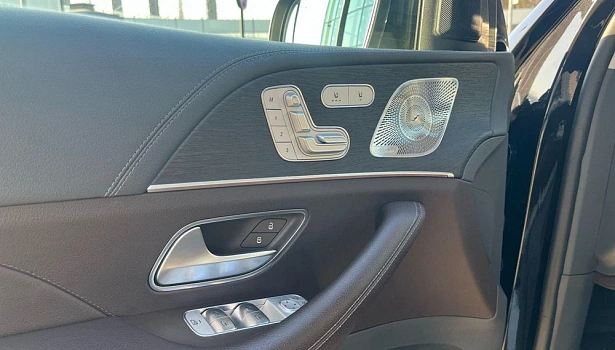 Mercedes-Benz GLE 400 d 4MATIC Внедорожник Sport (330 л.с.) фото 11