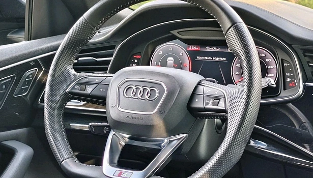 Audi Q8 3.0d 4WD Внедорожник Design (249 л.с.) фото 22